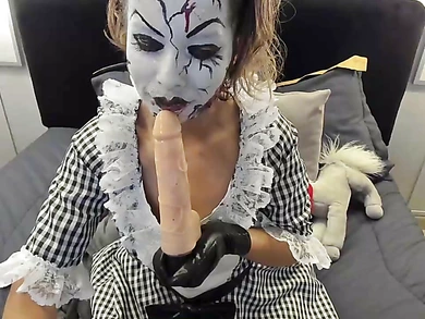 Cosplay evil babe blowjob