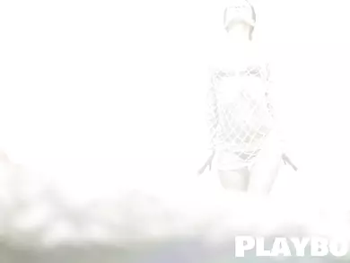 Hot MILF Sofi Ka exposed beautiful booty after passion striptease action