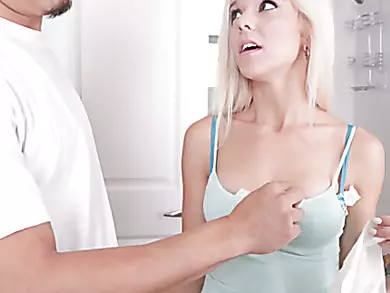 Stepbro Fucks His Tiny Sis And The Both Loved It